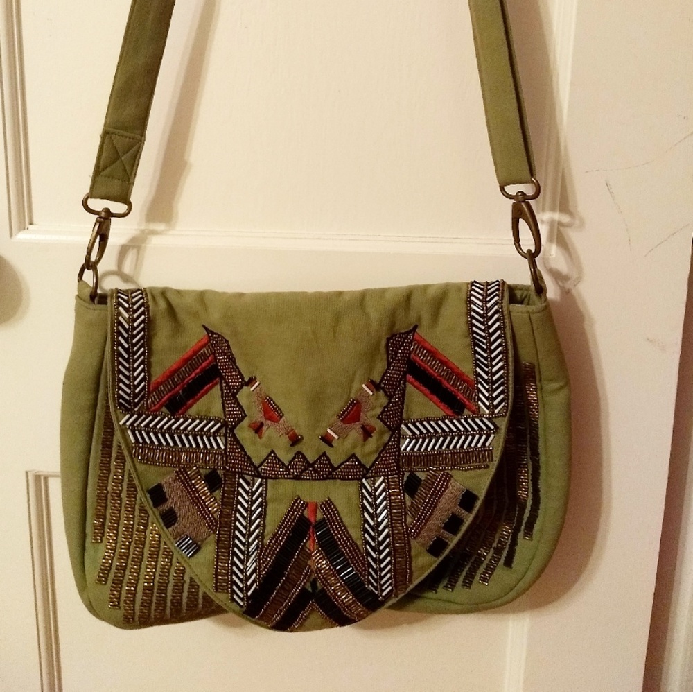 Noonday Collection Wanderlust bag